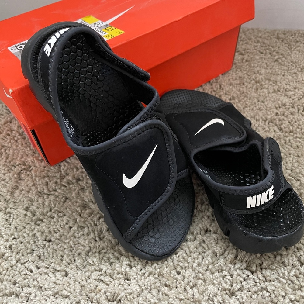 Nike Sunray Adjust boy sandals